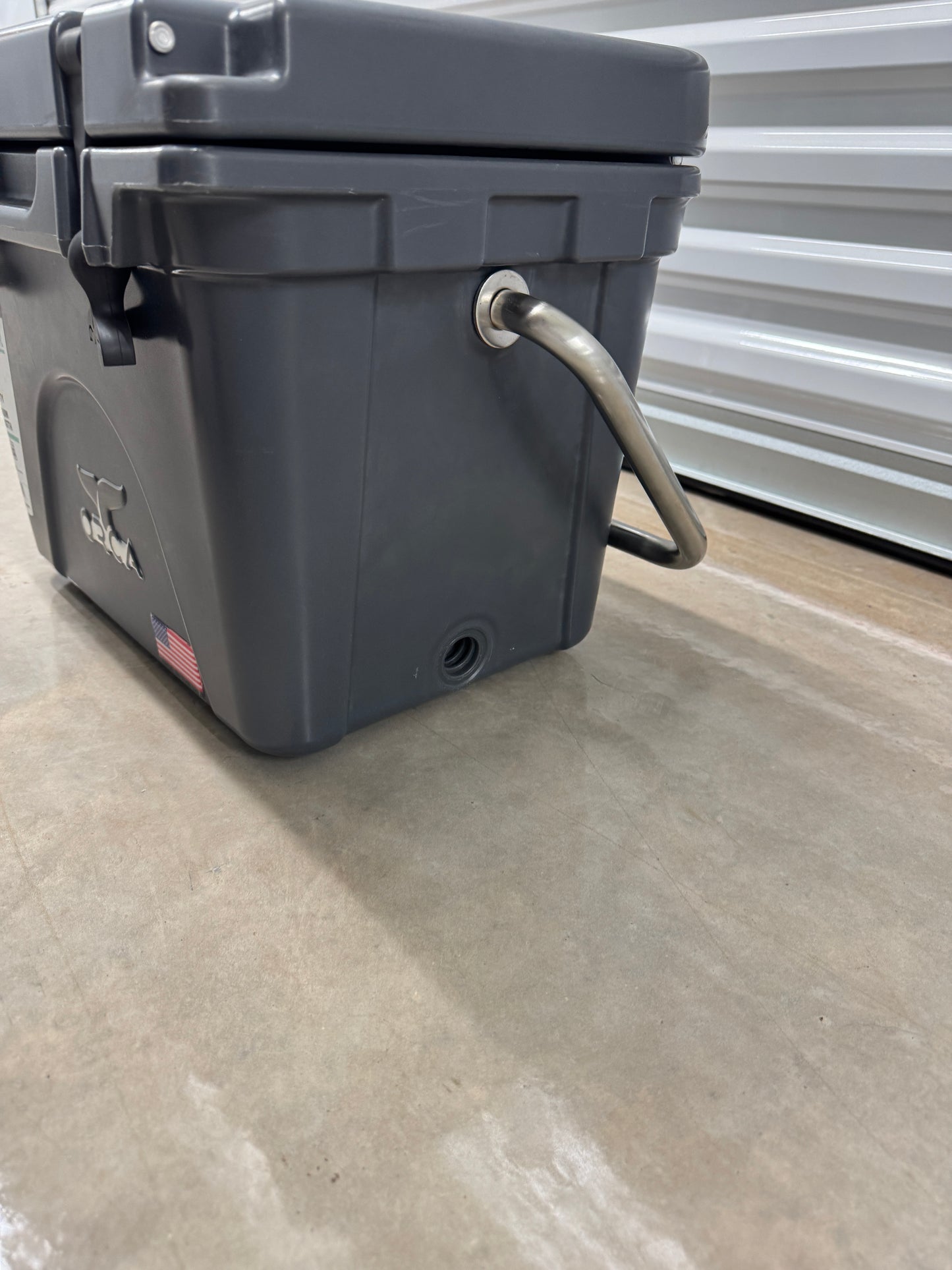 ORCA Charcoal 20 Quart Cooler