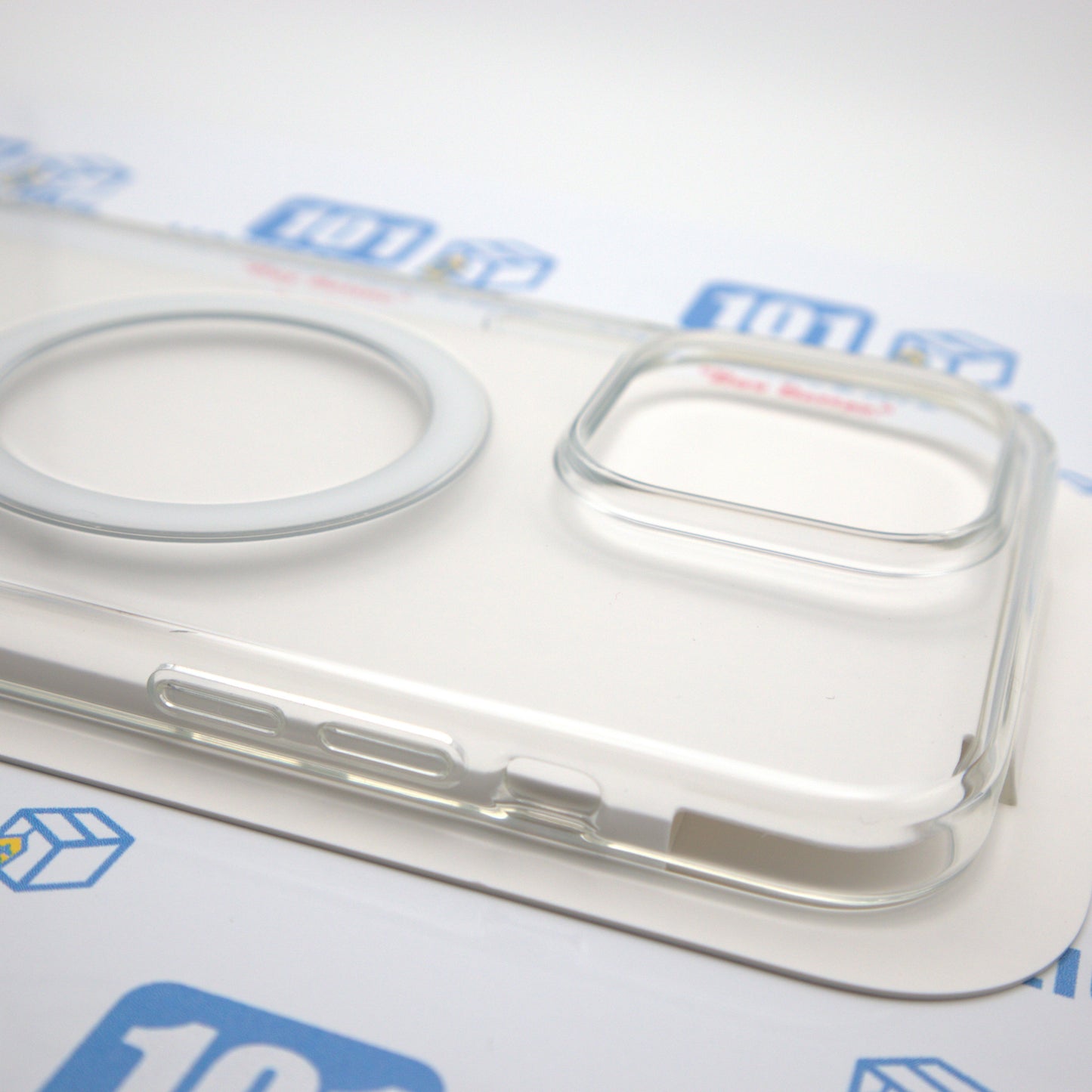 Apple iPhone 14 Pro Max Clear Case with MagSafe